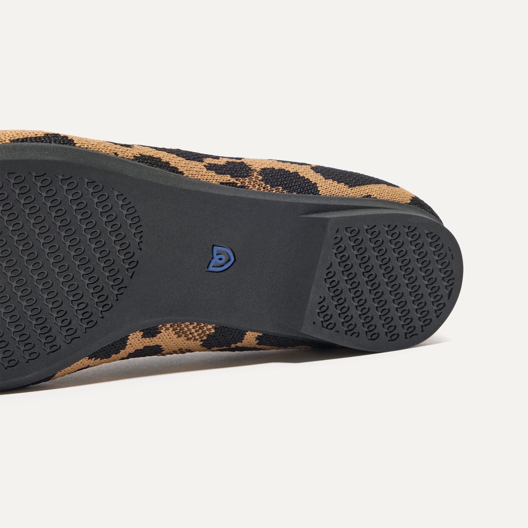 The Max Square - Amber Cat - Image 7