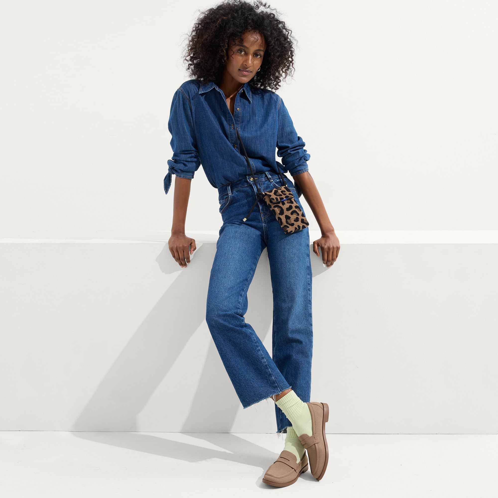 The ReVelvet? Phone Crossbody - ReVelvet? Cat - Image 3